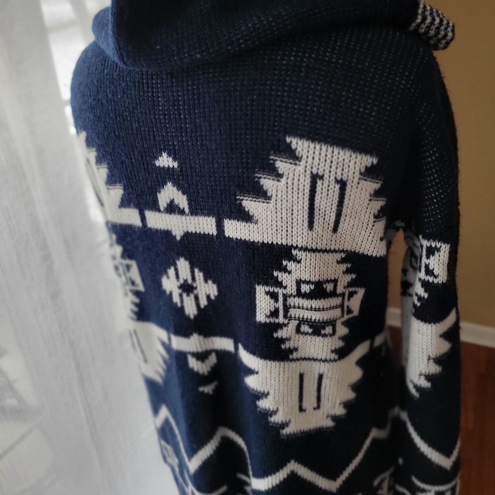 Hippie Rose Navy Blue & White Aztec Hooded Cardigan Sweater, Size Large - Picture 6 of 9